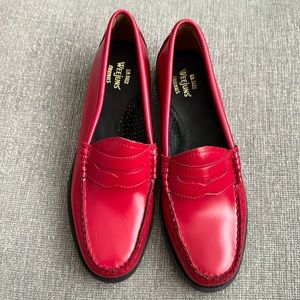 GH BASS WOMENS WHITNEY RED WEEJUNS LOAFER size 9